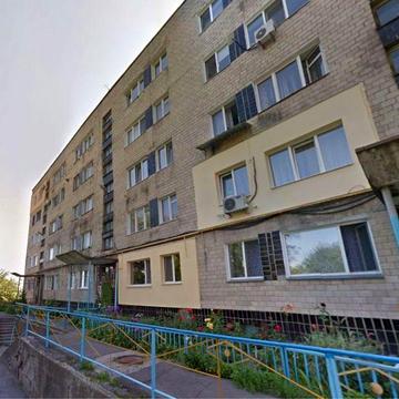 3 кім.чешка біля Сонячного парку