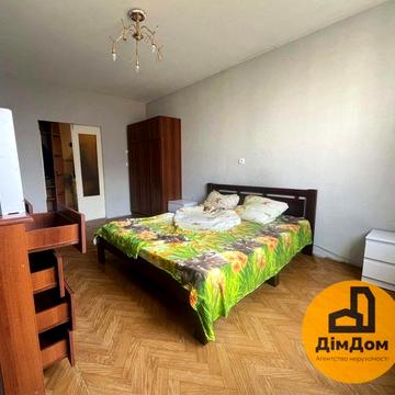 2к квартира, Троєщина, вул. Радунська 5