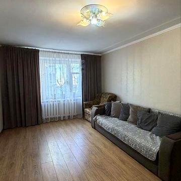 Продаж квартири за адресою Павлюченка 16