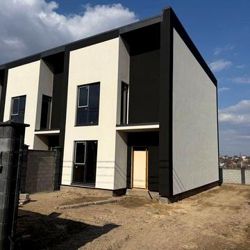 Кутовий котедж вулиця Волошкова (за Райським садом)