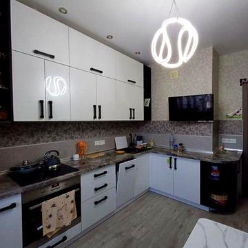 Продам 2 ком квартиру на Бочарова