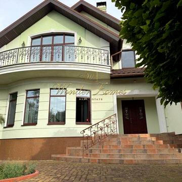 ПРОДАЖ будинку 350 м2 з басейном. Гореничі. Без комісіі