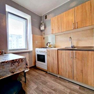 Продаж 1-к квартири вул. Холодногірська, єВідновлення так