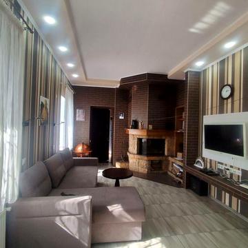 Продам будинок р-н кінотеатру Мир