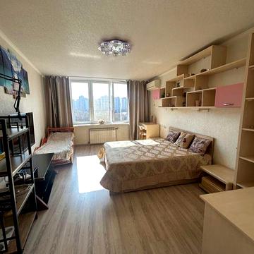 Оренда 1-кімн квартири по вул. Пчілки, 2 (Григоренко, Позняки)