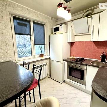 Довгострокова оренда 1к Квартира Краснова вулиця