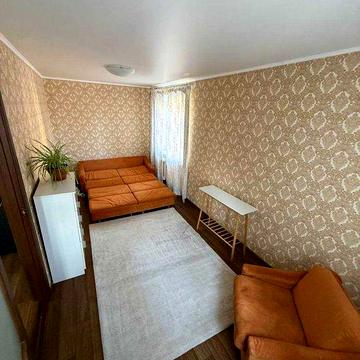 Оренда двокімнатної квартири на Восході по Гурова.