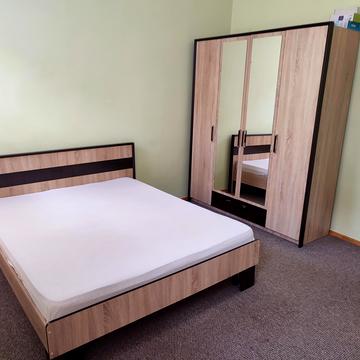 Хімічна вул., 5