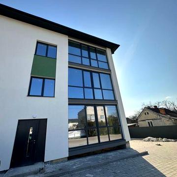 Продаж 1кім квартири у зданій новобудові