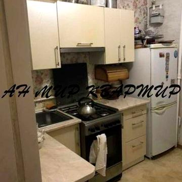 2-х кімнатна "Сталінка" в Центрі