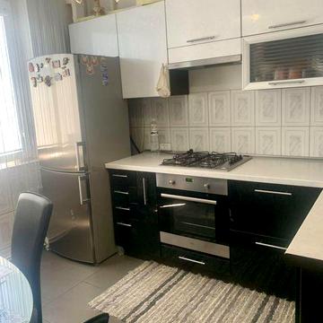 Здається в оренду 2 кімн кв в новому районі біля ТЦ Токіо