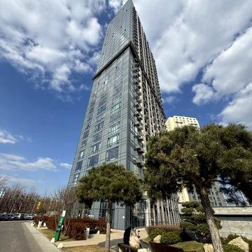 Голосіівський район , вул. Академіка Заболотного 1,продаж квартири ЖК Метрополис