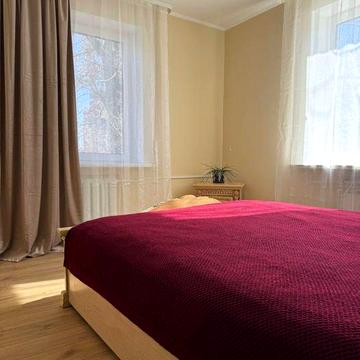 Оренда 3-х ком квартира вул Монтажників 73