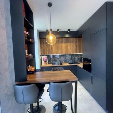 Квартира в новом доме с ремонтом, мебелью и техникой Кухня 20 м2