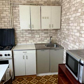 Аренда 1 комнатной квартиры Левый берег,2 мкр,6000 грн