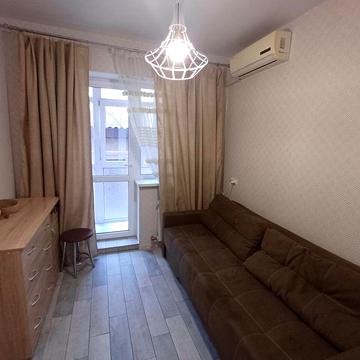 Сдам классную студию метро Защитников Украины, ЖК Фесенковский