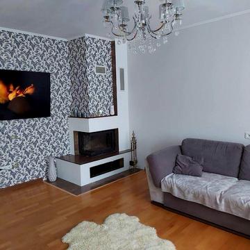 Продаж 4-кімнатної квартири