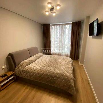 Здається в оренду 1-кімнатна квартира в ЖК Family Plaza