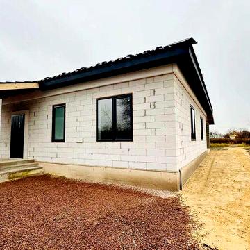 Будинок, Дубове  114 м