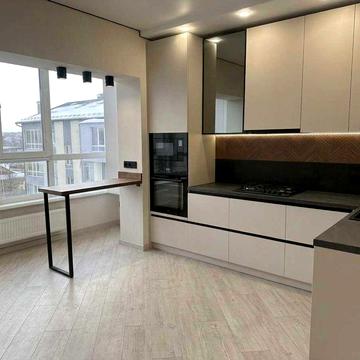 2кк дворівнева квартира біля Вишенського озера. Життя під небом!