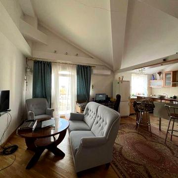 Продаж 2-кімн квартири вул Мазепи навпроти парку Шевченка