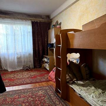 Продам 2 ком. Черемушки р-н ЦНАПА