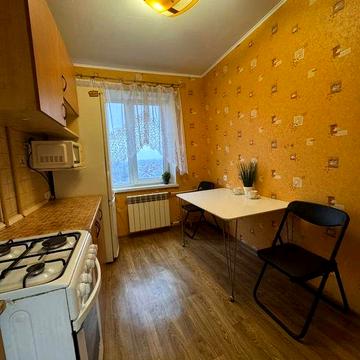 Сдам 2-комнатную квартиру на Левом. Караван. Клочко.