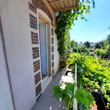 Сдам домик в Фонтанке