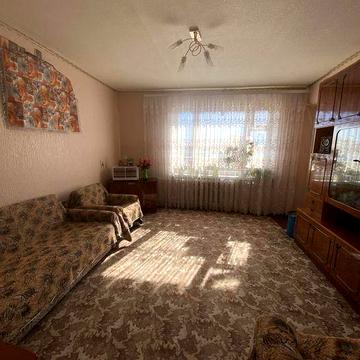 Продам 2-х кімнатну квартиру.