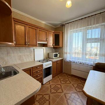 ОРЕНДА 1-кім квартири біля центру