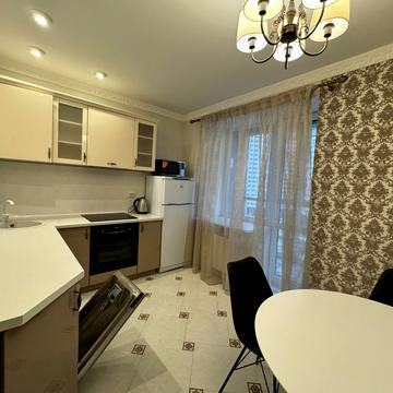 Дениса Рачінського вул. (Комбінатна), 25