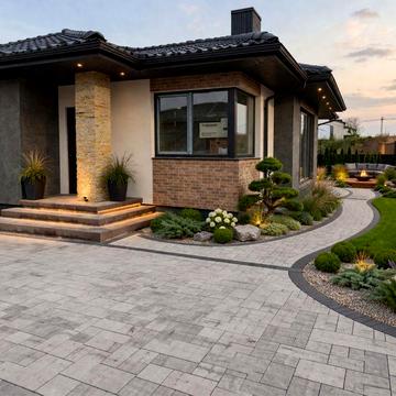 Двоян від Забудовника в р-н Льонокомбінату!