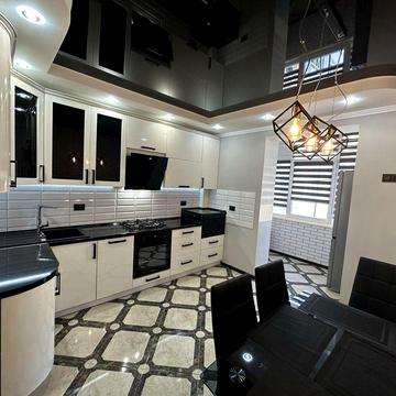 Оренда 2 кімнатна квартира+кладовка вул.Довженка жк Патріот