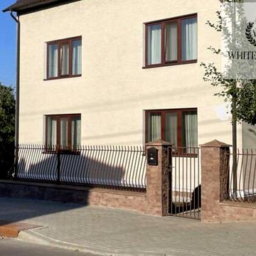 Продаж будинку район Дружба