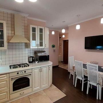 Сдам 2-х комн. в Приморском Р-не Леваневского/Каманина