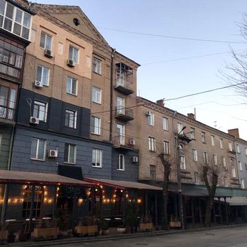 Аренда 1-но комн. в центре Янова 7