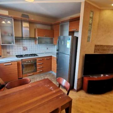 Сдается 4к.квартира- студия.Проспект Центральный-Водопроводная.