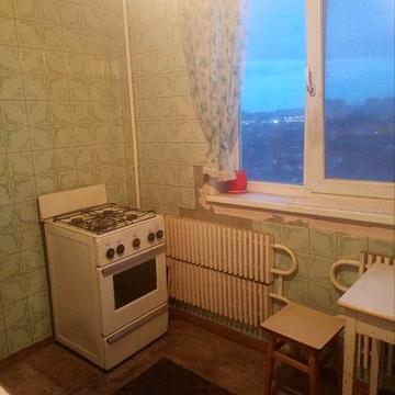 520 м/р, м. Студенческая. Продам  1 кв., улучшенка.