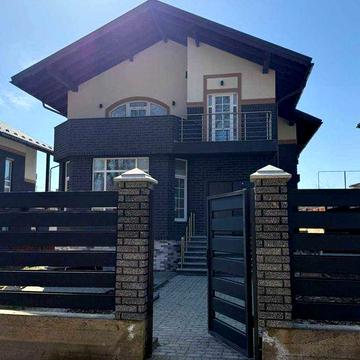 Стильний сучасний будинок, р-н вул Приміських