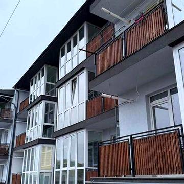 Продаж трикімнатної квартири з ремонтом в новобудові