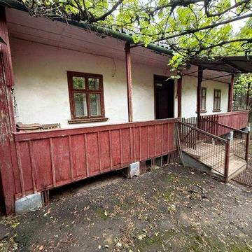 Продається будинок по вулиці Мукачівській