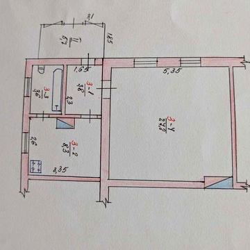 Квартира в центрі з власним подвірям