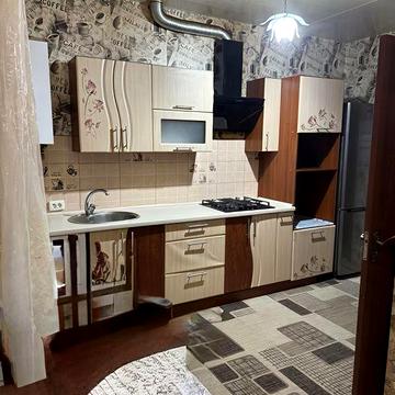 Сдам 1 к квартиру в доме , коттеджного типа , Ленпоселок