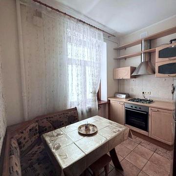 Сдам длит 2-х комн квартиру в центре ул  Преображенская/ Базарная,  па