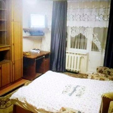 здам 1 кімн кв Площа перемоги,40 м2,гарний стан все є