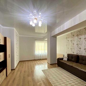 Студія на Подолі м.Контрактова площа