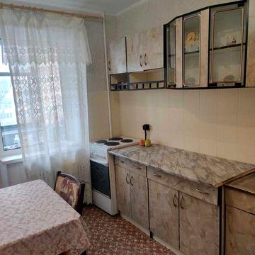 Сдам 1 комнатную квартиру на Тополе-3