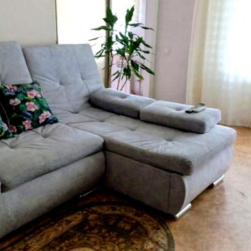 Здам на довгий термін люкс з видом на Дніпро.