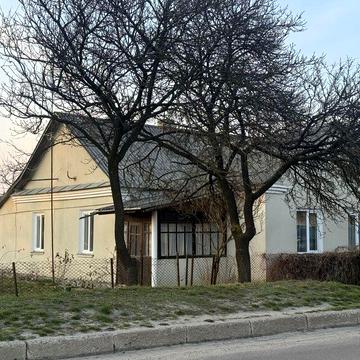 Продам будинок 96,2 м2 в центрі Радивилова вул. Соборна