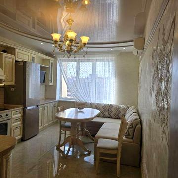 Сдается 1-я  супер квартира , парк Победы, Приморский район,Аркадия